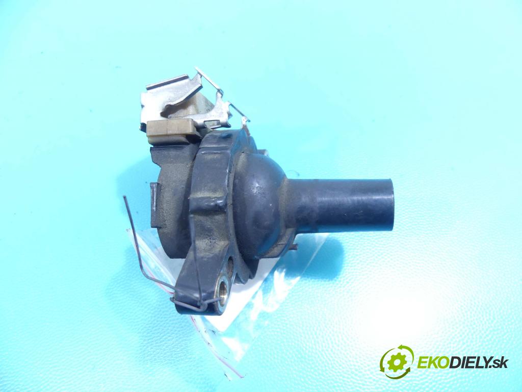 Rover 75 2.5 V6 177 HP manual 130 kW 2497 cm3 4- cievka zapaľovacia  (Zapaľovacie cievky, moduly)