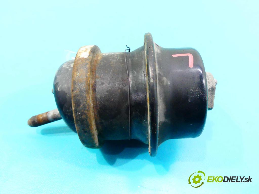 Lexus GS IV 2011-2020 3.5 hybrid 292KM automatic 215 kW 3456 cm3 4- airbag motora  (Držiaky motora)