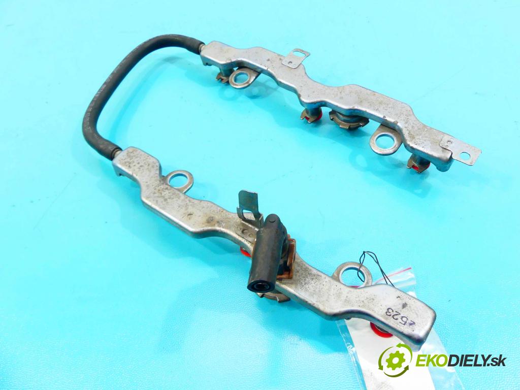 Lexus GS IV 2011-2020 3.5 hybrid 292KM automatic 215 kW 3456 cm3 4- lišta vstrekovacia 23270-31120 (Vstrekovacie lišty)