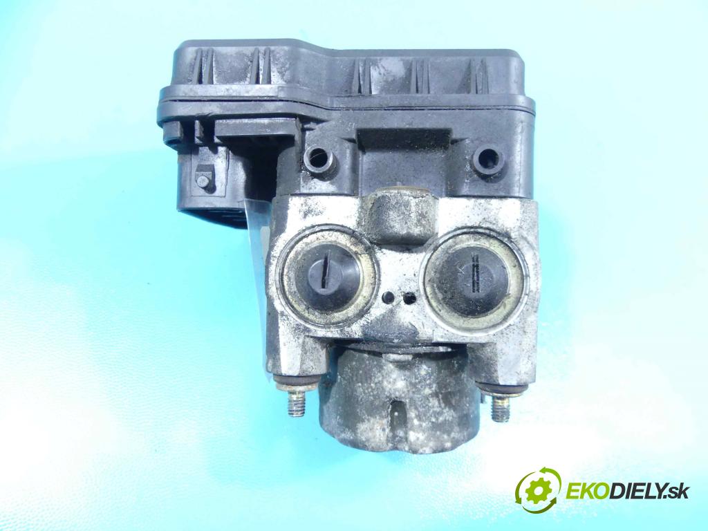 Toyota Rav4 II 2000-2005 2.0 D4D 116 HP manual 85 kW 1995 cm3 5- čerpadlo abs 44510-42080 (Pumpy ABS)