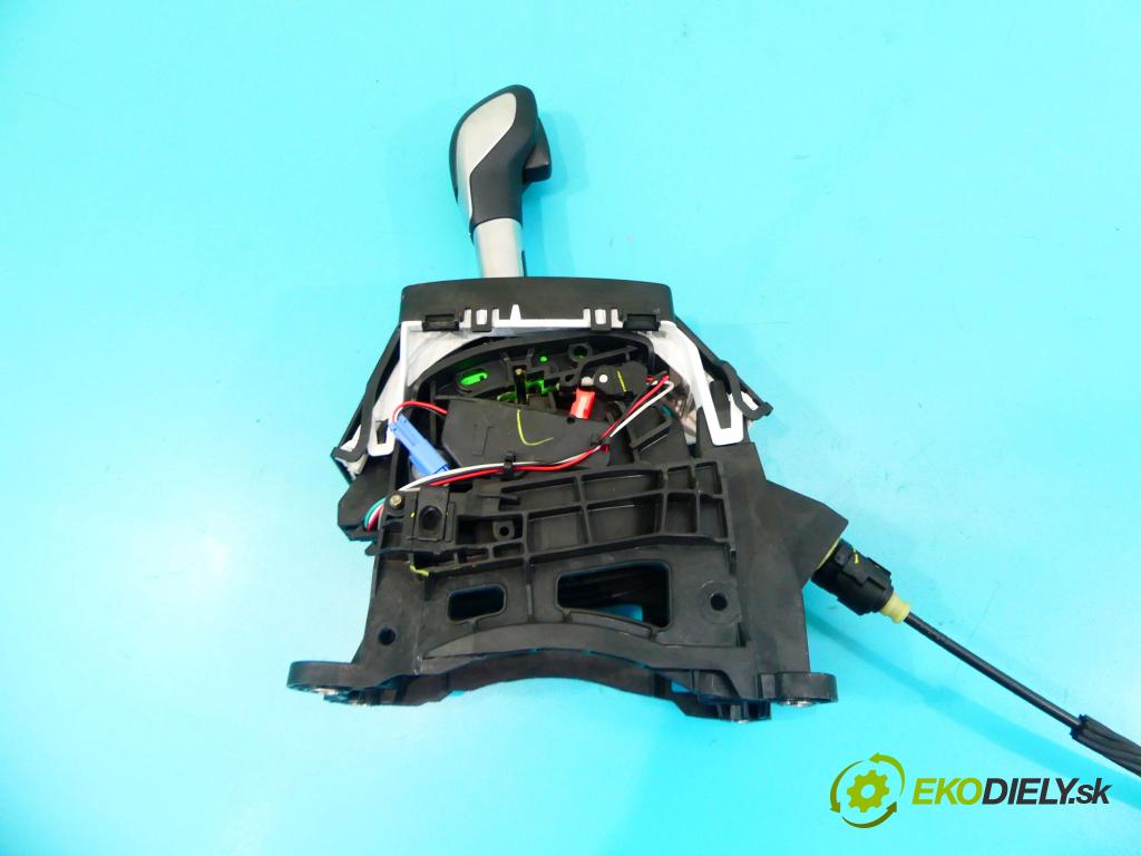 Ford Fiesta Mk7 2008-2017 1.6 16v 121KM automatic 89 kW 1596 cm3 4- Páka: Změny: stupeň,rýchlosť C1BP-7K004-AB3JA6 (Rýchlostné páky / kulisy)