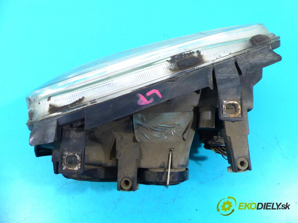 Vw Golf IV 1997-2003 1.6 16v 105 hp manual 77 kW 1598 cm3 3- světlo levý