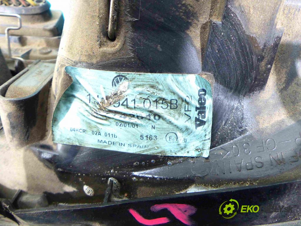 Vw Golf IV 1997-2003 1.6 16v 105 hp manual 77 kW 1598 cm3 3- světlo levý