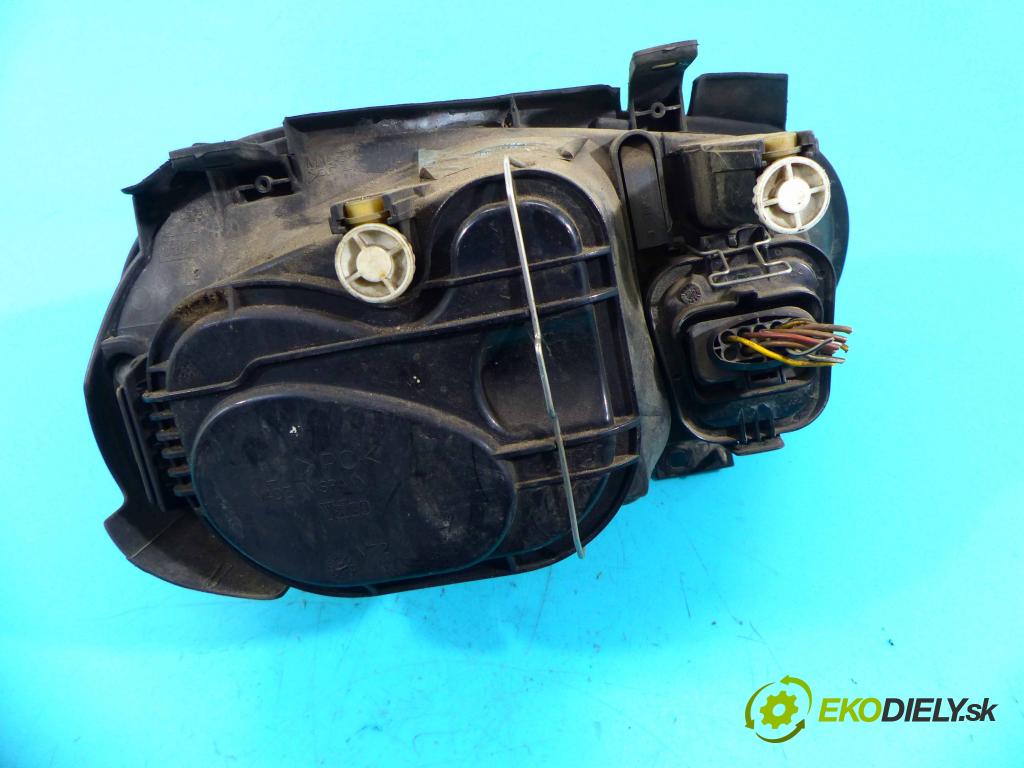 Vw Golf IV 1997-2003 1.6 16v 105 hp manual 77 kW 1598 cm3 3- světlo levý