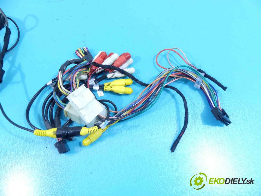 Toyota Camry XV40 2006-2011 2.4 16v 215KM automatic 158 kW 2387 cm3 4- Radio