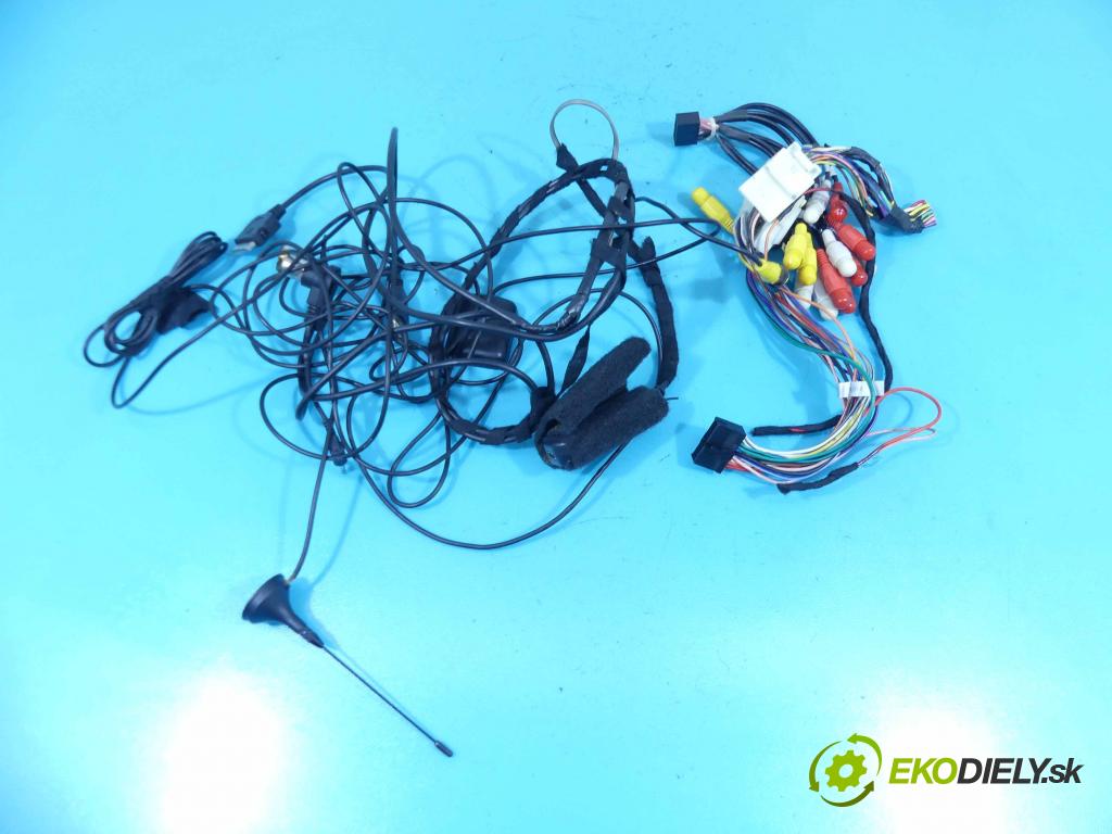 Toyota Camry XV40 2006-2011 2.4 16v 215KM automatic 158 kW 2387 cm3 4- Radio