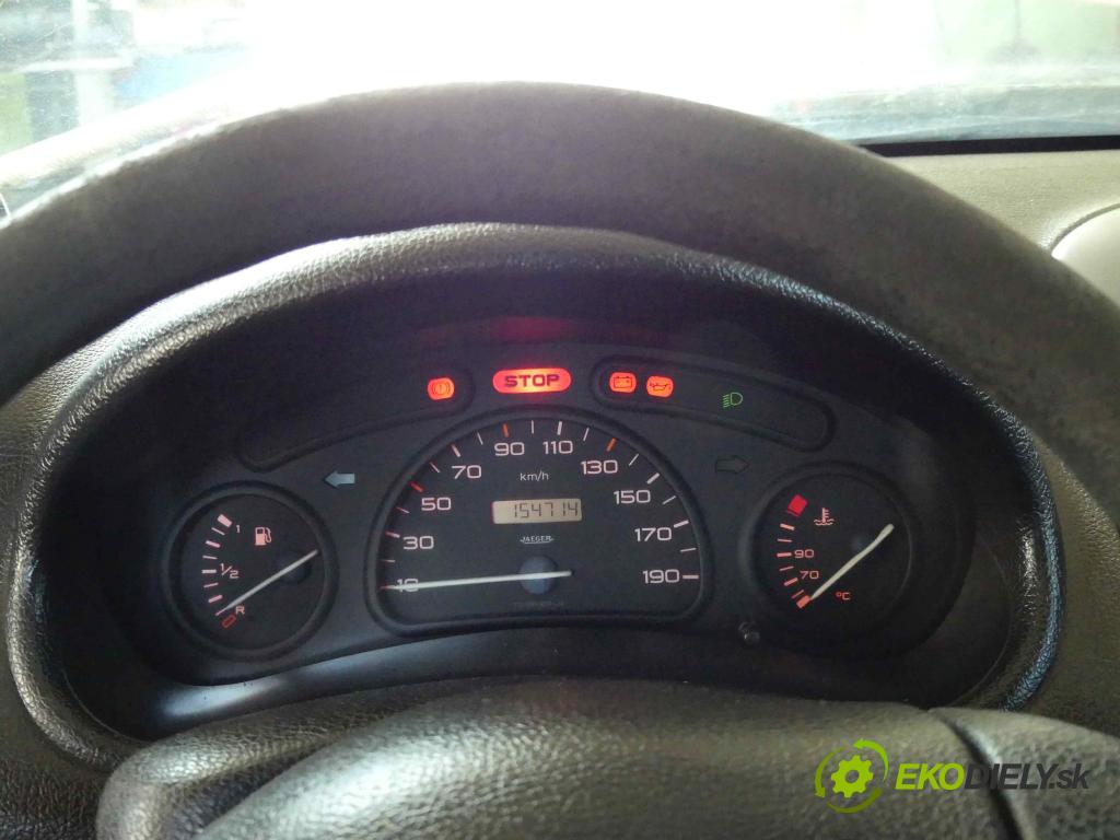 Peugeot 206 1.9d 69KM manual 51 kW 1868 cm3 3- prístrojovka/ budíky 9634960980 (Prístrojové dosky, displeje)