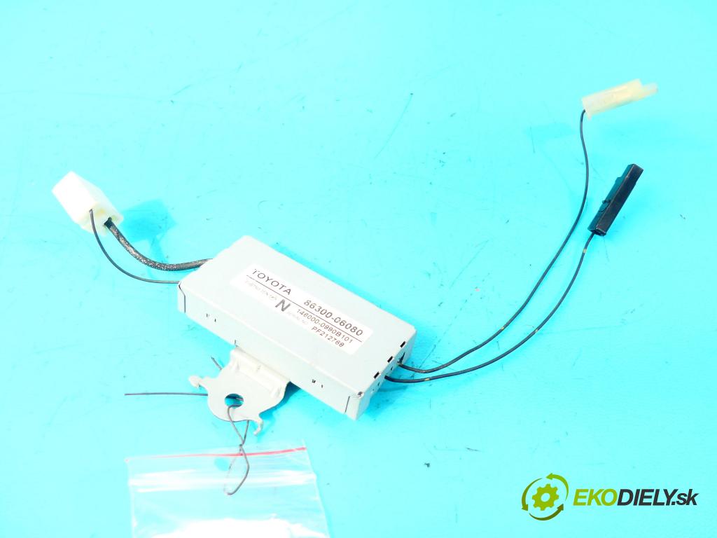 Toyota Camry XV40 2006-2011 2.4 16v automatic 158 kW 2387 cm3 4- modul riadiaca jednotka 86300-06080 (Ostatné)