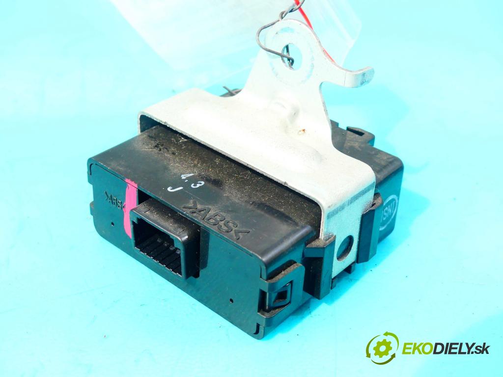 Toyota Camry XV40 2006-2011 2.4 16v automatic 158 kW 2387 cm3 4- modul riadiaca jednotka 89769-06010 (Ostatné)