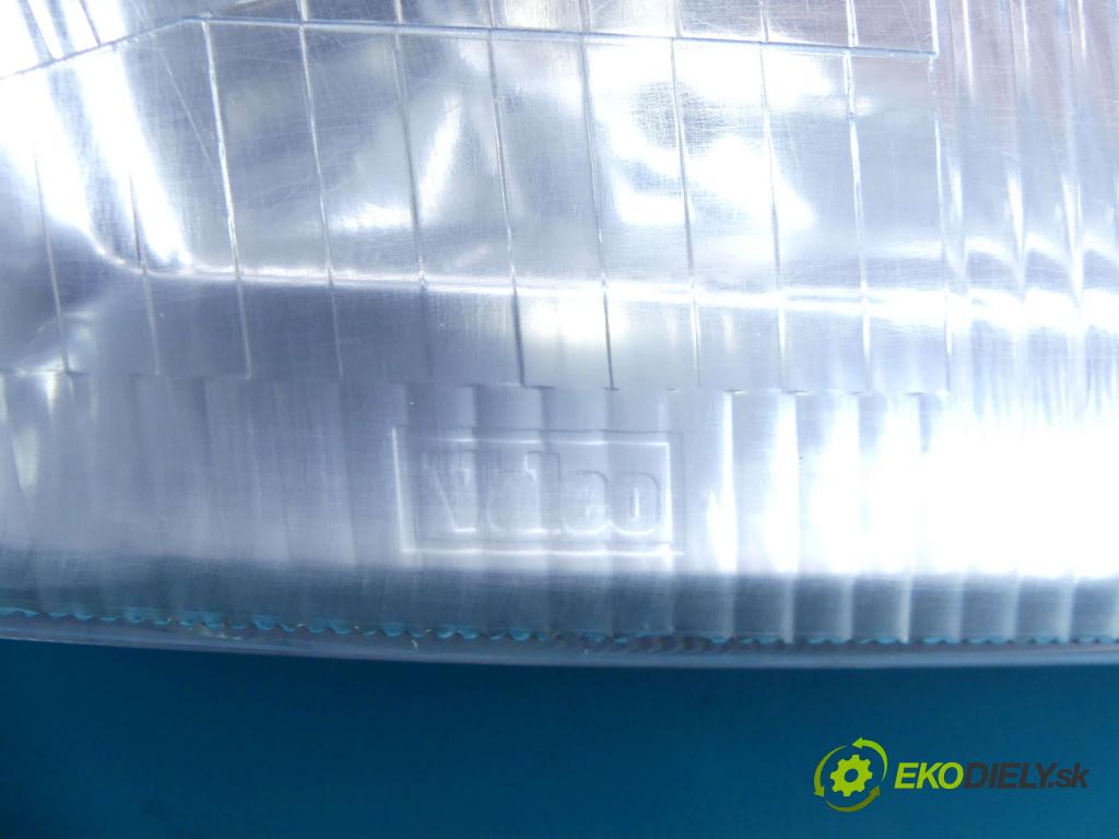 Land rover Freelander 1.8 16v 122 HP manual 90 kW 1796 cm3 5- Reflektor: pravý  (Pravé) anglicka verzia