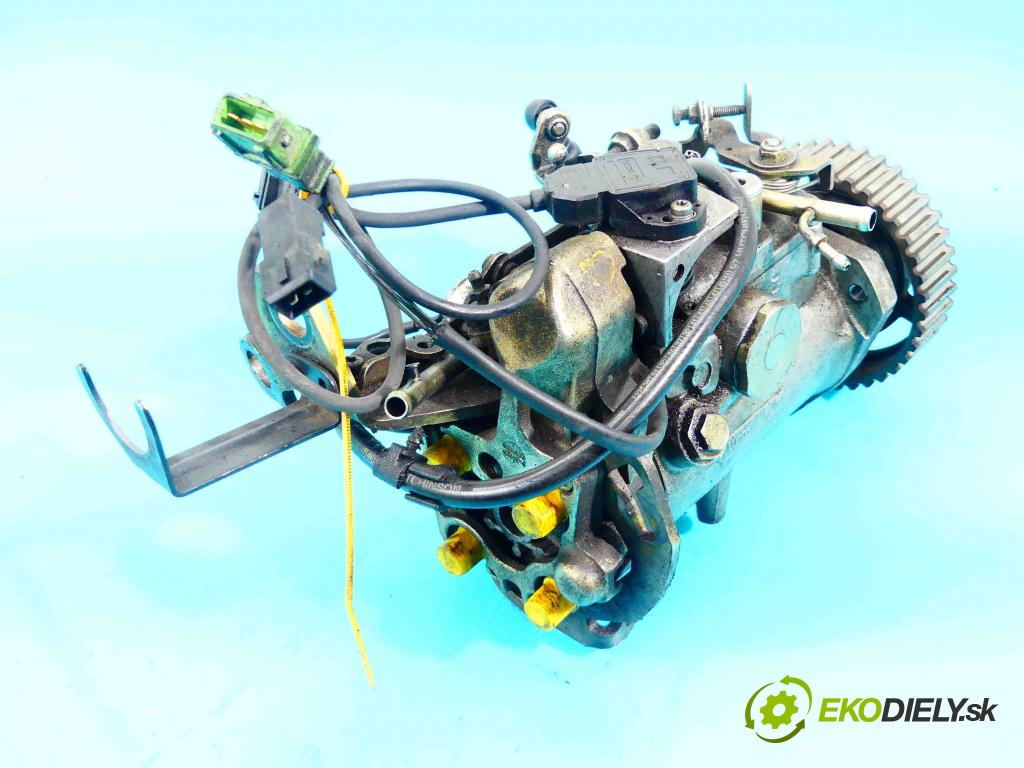 Volvo V40 I 1995-2004 1.9 td 90 HP manual 66 kW 1870 cm3 5- čerpadlo vstrekovacia R8448B260A (Vstrekovacie čerpadlá)