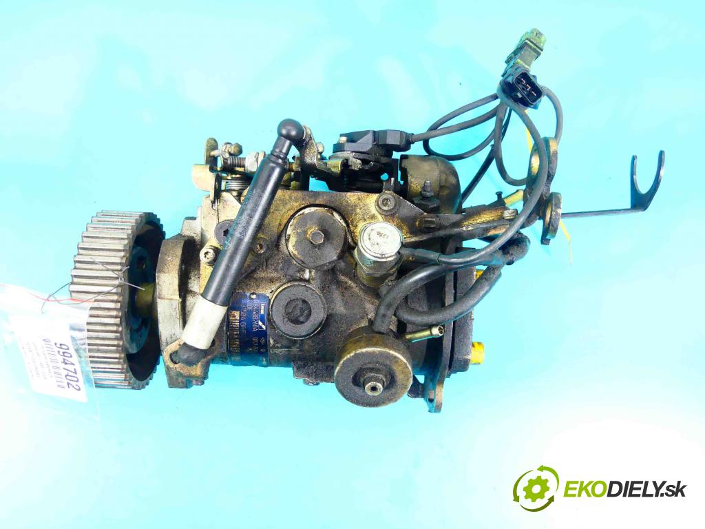 Volvo V40 I 1995-2004 1.9 td 90 HP manual 66 kW 1870 cm3 5- čerpadlo vstrekovacia R8448B260A (Vstrekovacie čerpadlá)