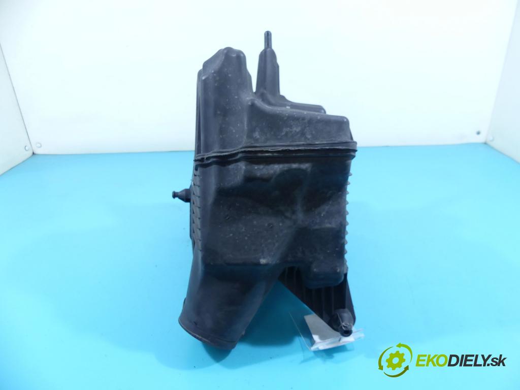 Renault Megane II 2003-2008 1.5 dci 82 hp manual 60 kW 1461 cm3 5- obal filtra vzduchu 8200176558 (Kryty filtrů)