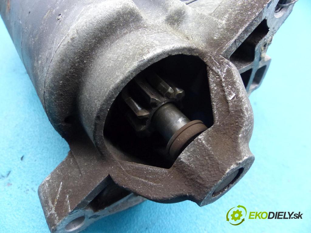 Citroen Xsara II 2000-2004 1.6 16v 109 hp manual 80 kW 1587 cm3 3- startér: 0986013850 (Startéry)