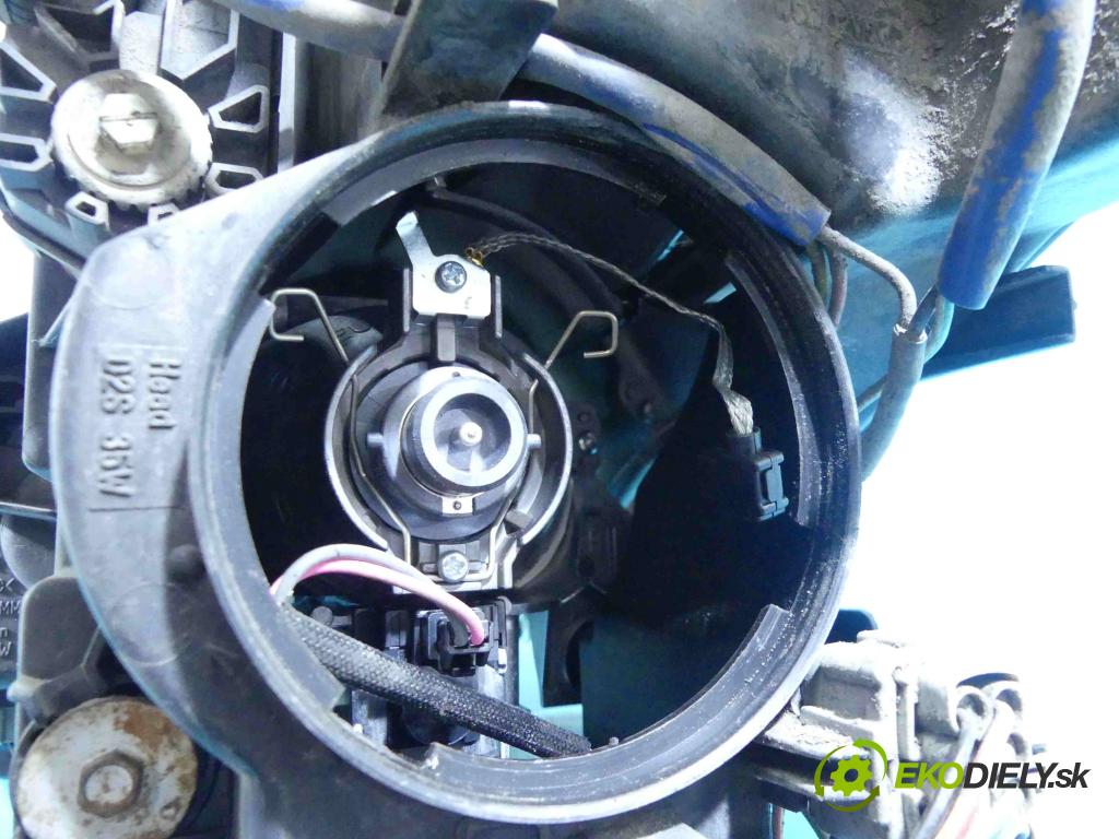 Nissan Murano Z50 2003-2008 3.5 V6 automatic 172 kW 3498 cm3 5- Reflektor: pravý  (Pravé)