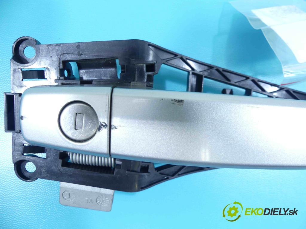 Opel Zafira B 2005-2014 1.9 cdti 150 HP manual 110 kW 1910 cm3 5- rukoväť predné ľavé mimo:  (Vonkajšie predné ľavé)