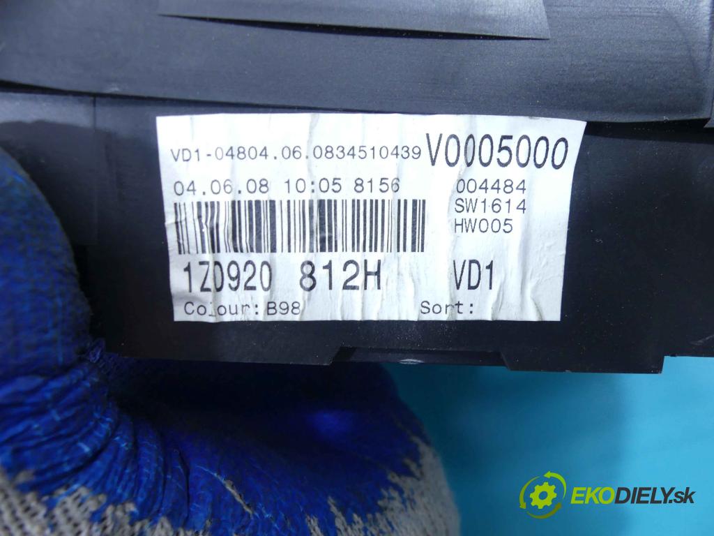 Skoda Octavia II 2004-2013 2.0 tdi 140 HP manual 103 kW 1968 cm3 5- prístrojovka/ budíky 1Z0920812H (Prístrojové dosky, displeje)