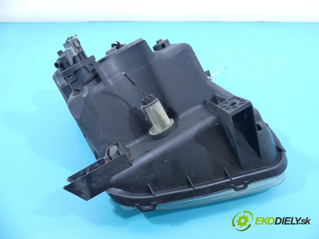 Suzuki Ignis 1.3 16v 4x4 94 HP manual 69 kW 1328 cm3 5- Reflektor: ľavý  (Ostatné)