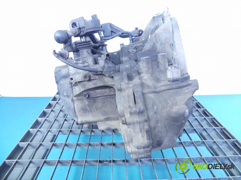 Suzuki Ignis 1.3 16v 4x4 94 HP manual 69 kW 1328 cm3 5- prevodovka stupeň,rýchlosť manual ZHZ