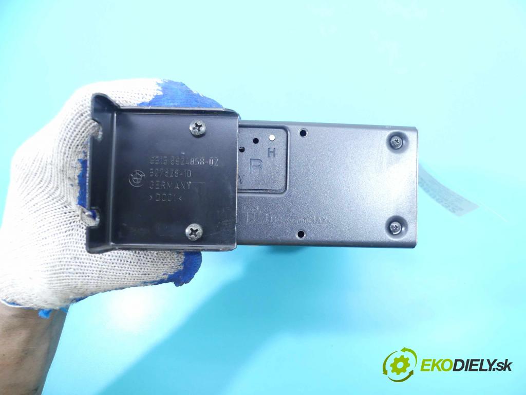 Bmw 1 e87 2004-2011 1.6 16v 116 HP manual 85 kW 1596 cm3 5- Menič: cd 9143439 (CD meniče)