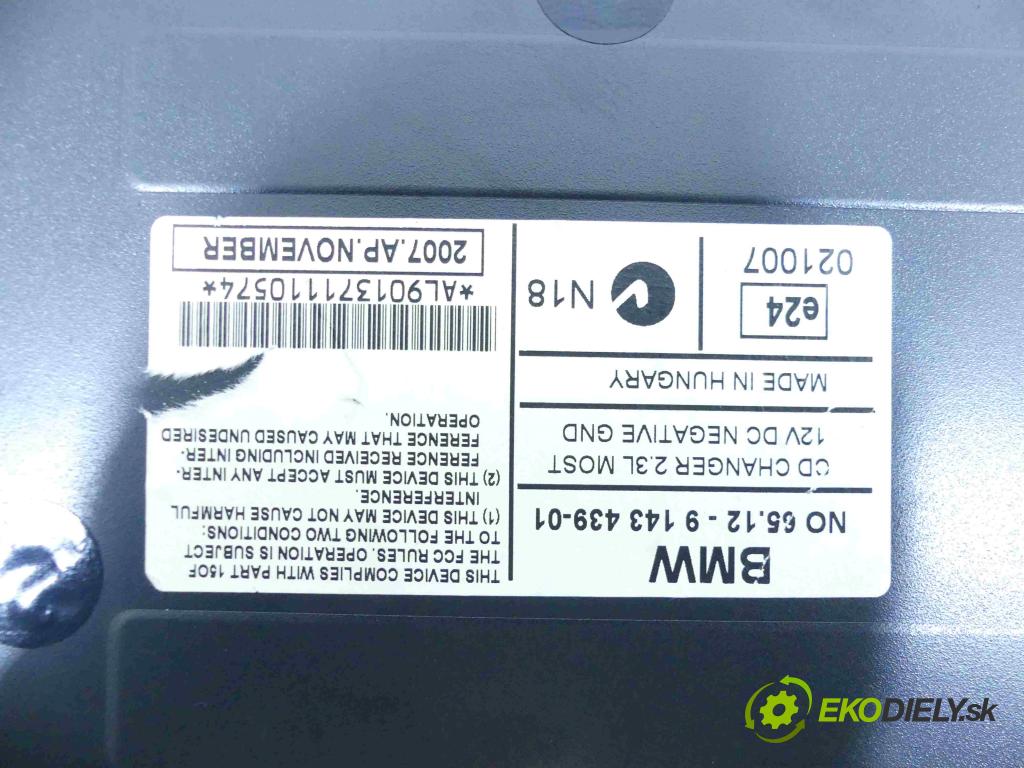 Bmw 1 e87 2004-2011 1.6 16v 116 hp manual 85 kW 1596 cm3 5- Měnič: cd 9143439 (CD měniče)