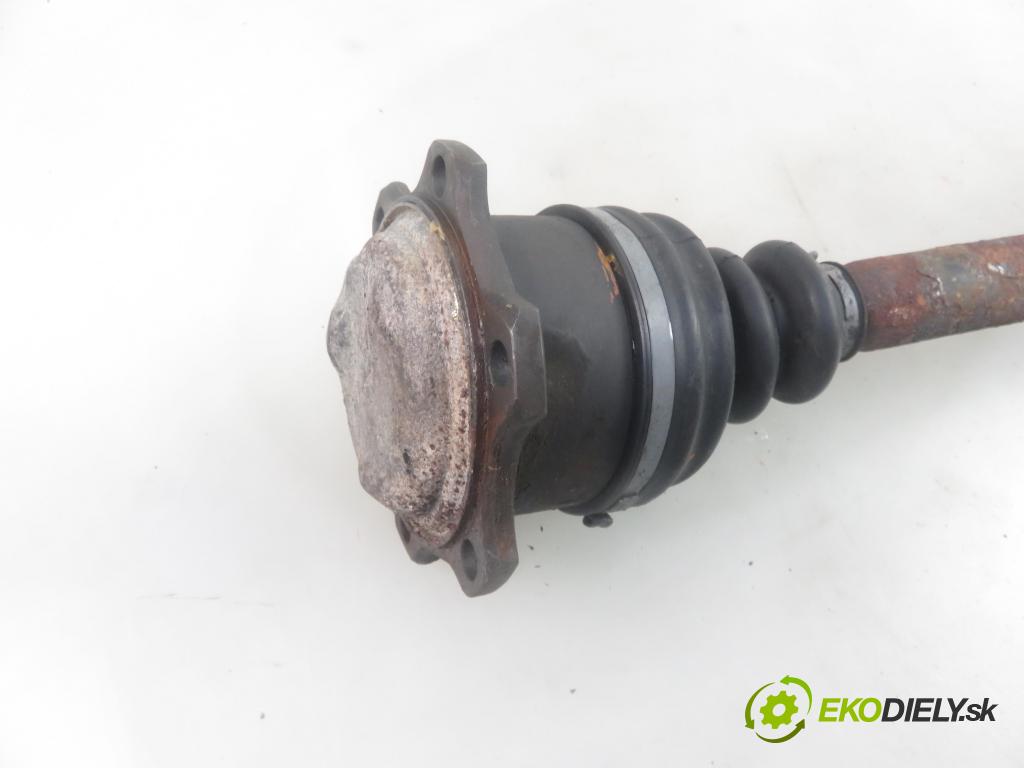 VW PASSAT B5 (3B2) SEDAN 2000 142,00 2.8 V6 Syncro/4motion - APR 2771,00 Poloos PP