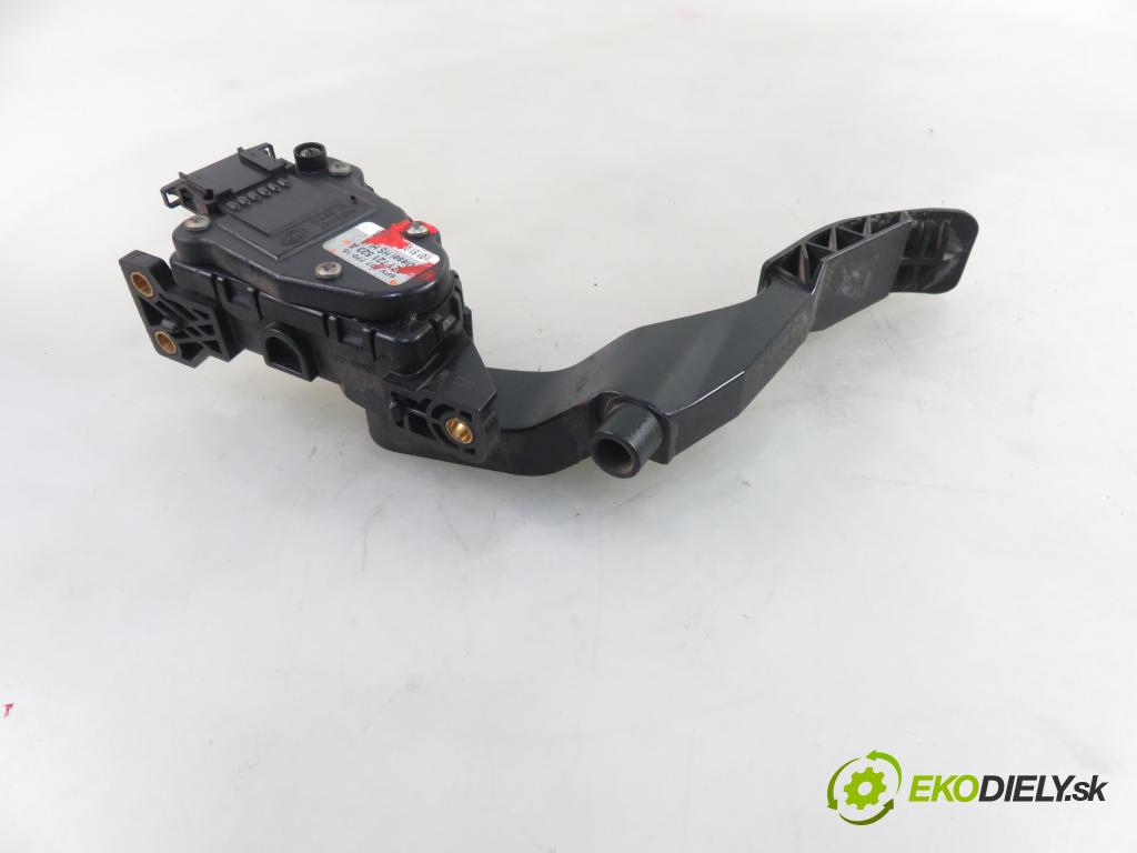 AUDI A2 (8Z0) HB 2001 55,00 1.4 TDI - AMF 1422,00 Potenciometer plynu 8Z1721523A ; 6PV00777015 (Pedále)