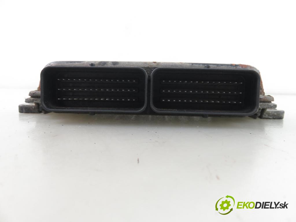 RENAULT SCENIC I (JA0/1_) MINIVAN 2000 102,00 2.0 16V 139 - F4R 740 1998,00 Riadiaca jednotka Motor 8200024376 ; 7700110471 ; S110030306D