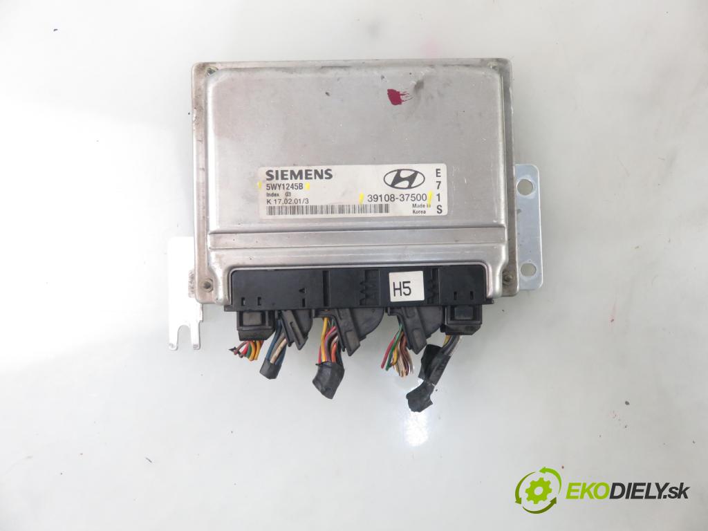 HYUNDAI SANTA FÉ I (SM) SUV 2001 127,00 2.7 V6 4x4 - G6BA 2656,00 Riadiaca jednotka Motor 3910837500 ; 5WY1245B