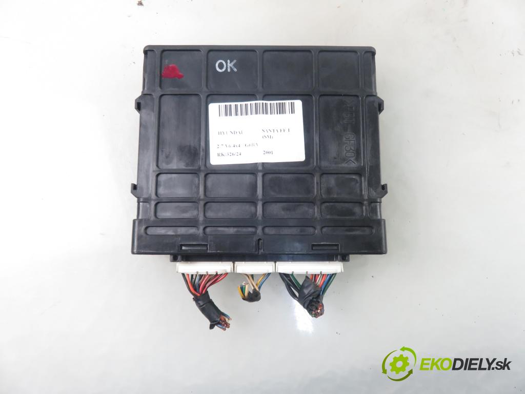 HYUNDAI SANTA FÉ I (SM) SUV 2001 127,00 2.7 V6 4x4 - G6BA 2656,00 Riadiaca jednotka prevodovky 9544039620