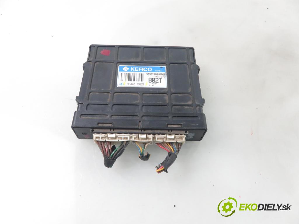 HYUNDAI SANTA FÉ I (SM) SUV 2001 127,00 2.7 V6 4x4 - G6BA 2656,00 Riadiaca jednotka prevodovky 9544039620