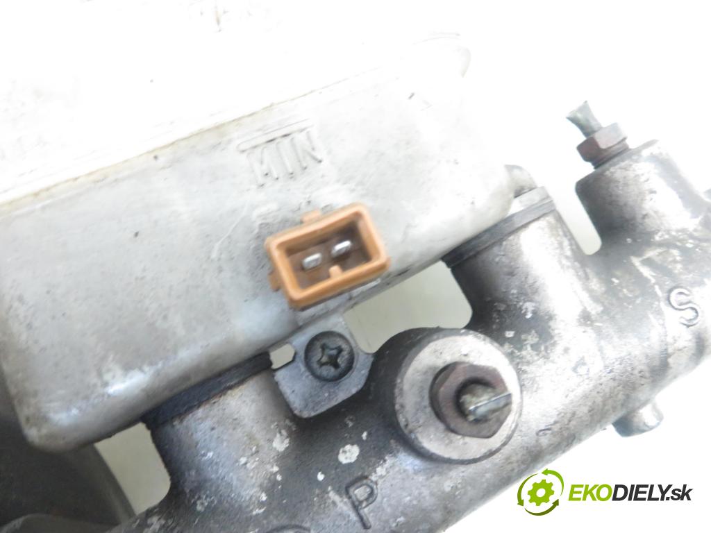 HYUNDAI SANTA FÉ I (SM) SUV 2001 127,00 2.7 V6 4x4 - G6BA 2656,00 Posilovač  (Servočerpadlá, pumpy riadenia)