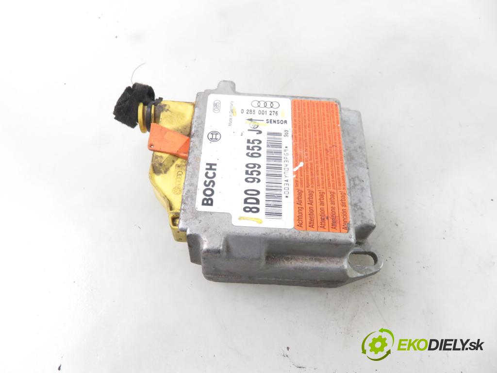 AUDI A4 (8D2, B5) SEDAN 2000 85,00 1.9 TDI quattro - AJM 1896,00 MODUL air BAG 8D0959655J ; 0285001276