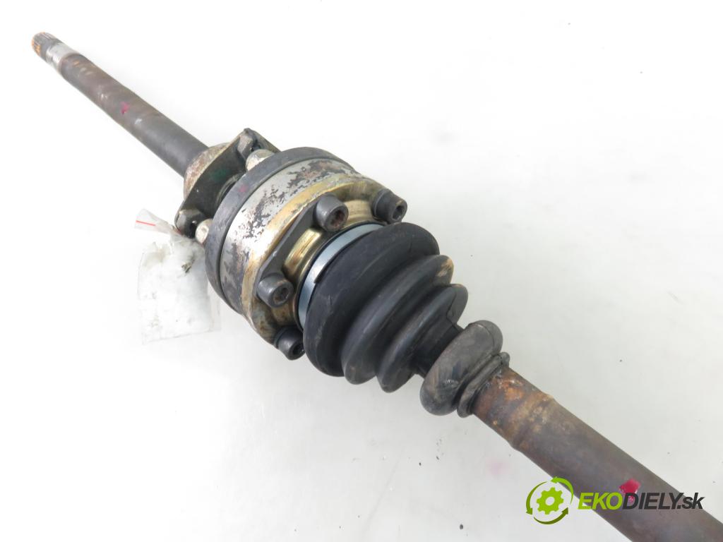 ALFA ROMEO 147 (937_) HB 2002 85,00 1.9 JTD 8V - 937 A2.000 1910,00 Poloos PP