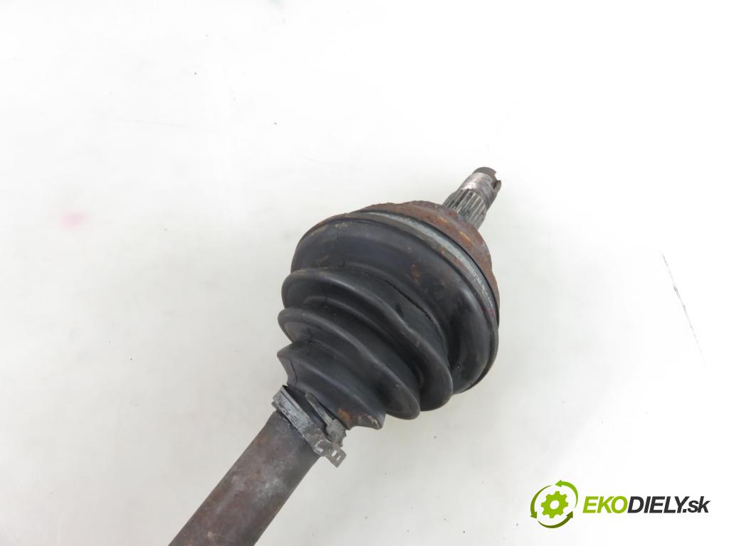 ALFA ROMEO 147 (937_) HB 2002 85,00 1.9 JTD 8V - 937 A2.000 1910,00 Poloos PP