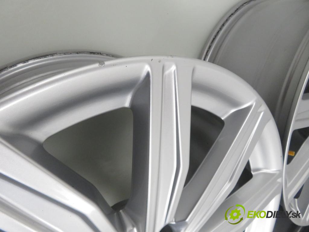 AUDI 0 disky / disk 4K0601025M