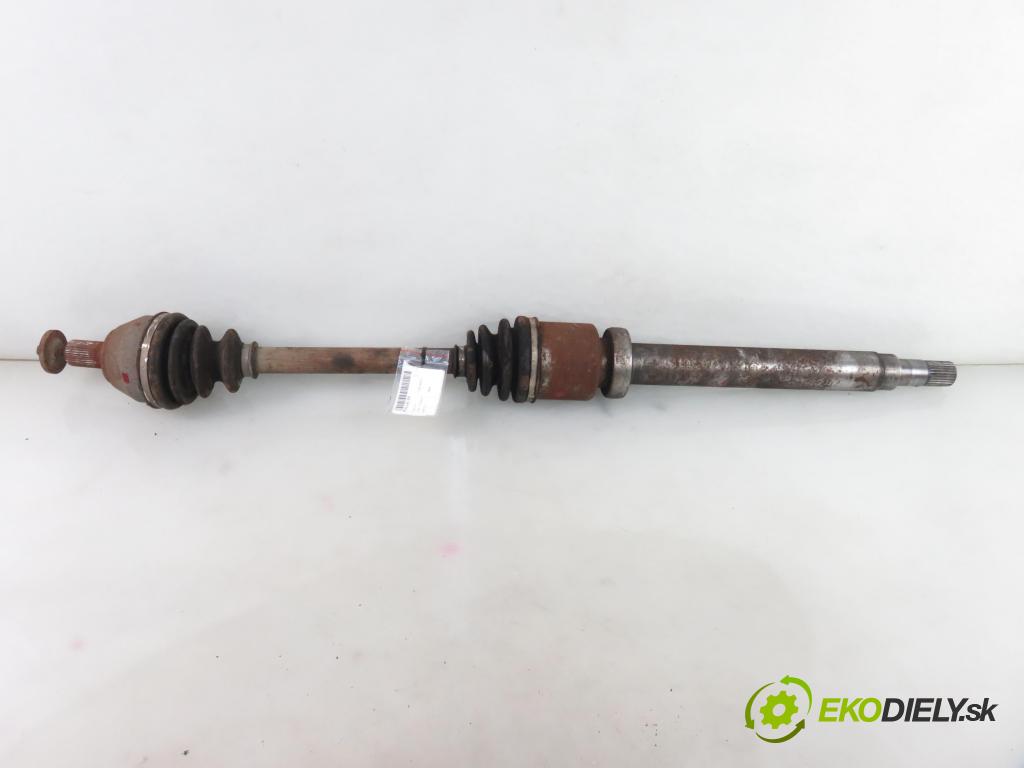 VOLVO V50 (MW) KOMBI 2004 100,00 2.0 D 136 - D 4204 T (PSA) 1997,00 Poloos PP