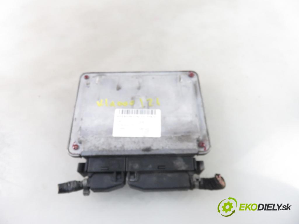 VW BORA (1J2) SEDAN 2000 92,00 1.8 4motion - AGN 1781,00 Riadiaca jednotka Motor 06A906018BK ; 0261204927