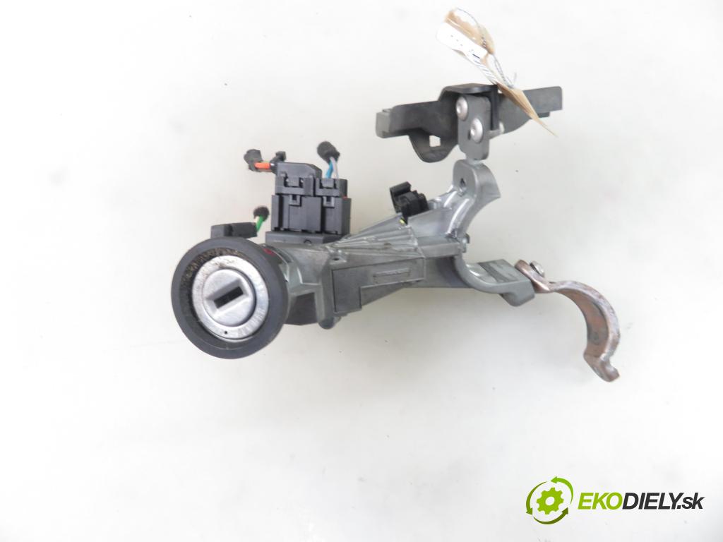 FIAT FIORINO nadwozie zamknięte / kombi (225_) FURGON 2009 55,00 1.3 D Multijet 1248,00 spinačka 51760548 ; 01098401 (Spínacie skrinky a kľúče)