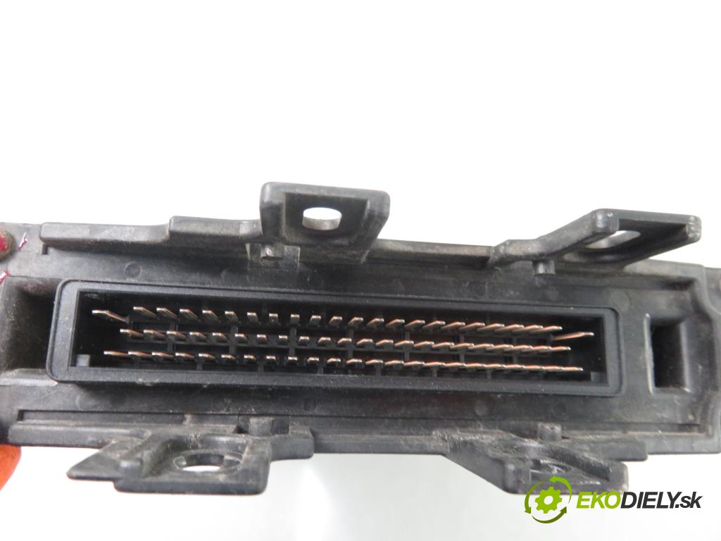 VW SHARAN (7M8, 7M9, 7M6) VAN 1997 81,00 1.9 TDI 110 - AFN 1896,00 Riadiaca jednotka prevodovky 5DG00753456 ; 97VW12B565BA ; 099927733P