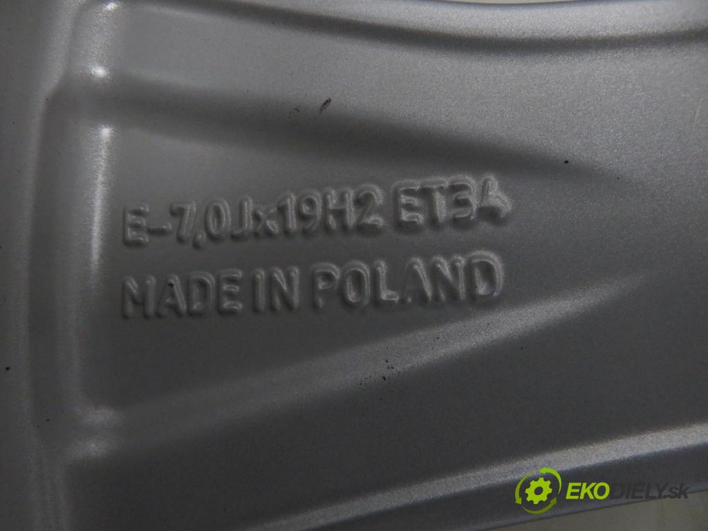 AUDI   0    disky / disk 80A601025K