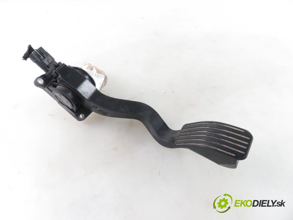 CITROEN C3 Pluriel (HB_) CABRIO 2003 80,00 1.6 - NFU 109 (TU5JP4) 1587,00 Potenciometer plynu F00C3E2427 ; 0280752251 ; 9646702180 (Pedále)