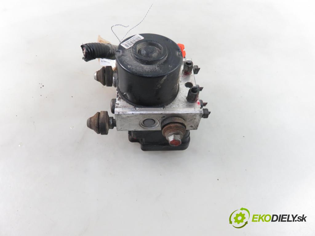SUZUKI SWIFT III (MZ, EZ) HB 2007 67,00 1.3 91 - M13A 1328,00 Pumpa ABS 06210908113 ; 00210205764 (Pumpy ABS)