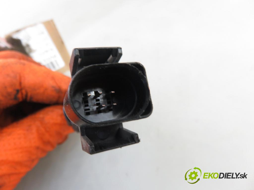 SEAT IBIZA II (6K1) HB 2001 66,00 1.9 TDI - AGR 1896,00 Potenciometer plynu 0281002339 ; 028907475AP (Pedále)