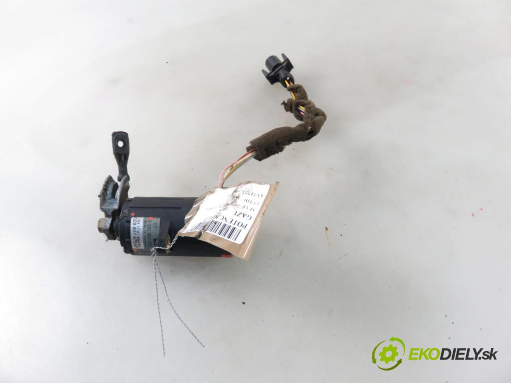 SEAT IBIZA II (6K1) HB 2001 66,00 1.9 TDI - AGR 1896,00 Potenciometer plynu 0281002339 ; 028907475AP (Pedále)