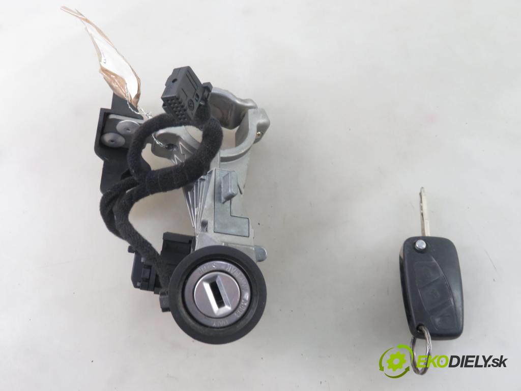 FIAT GRANDE PUNTO (199_) HB 2006 66,00 1.3 D Multijet 90 - 199 A3.000 1248,00 spinačka 51793074 (Spínacie skrinky a kľúče)