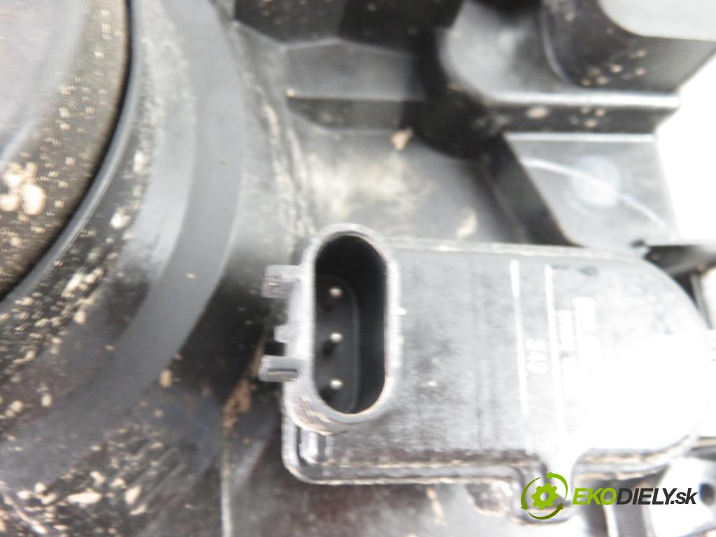 OPEL FRONTERA B (6B_) TERENOWY 2003 0,00 2.2 DTI - Y 22 DTH 2172,00 Svetlo PP 91158038