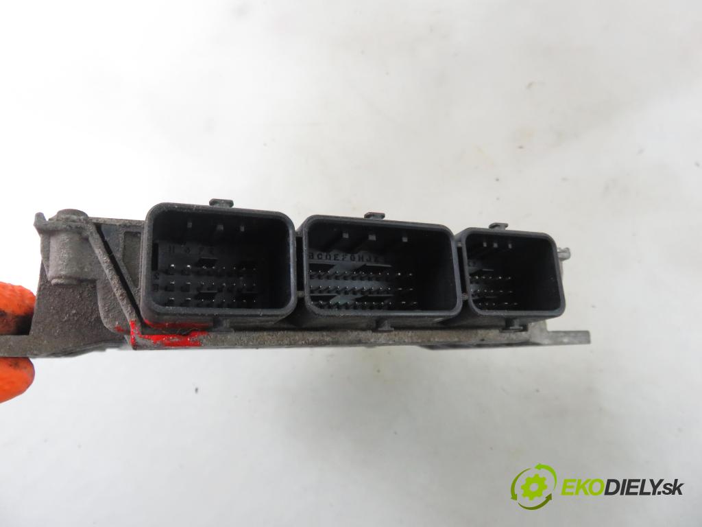 CITROEN C3 I (FC_) HB 2004 44,00 1.1 i - HFX (TU1A) 1124,00 Riadiaca jednotka Motor 9648568480 ; IAW48P272