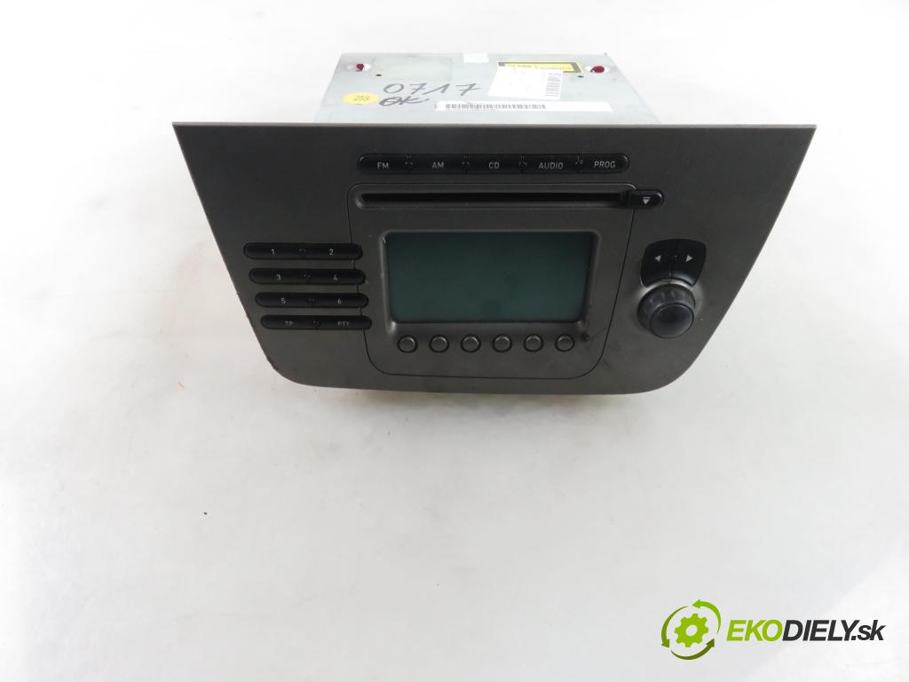 SEAT ALTEA (5P1) MINIVAN 2004 103,00 2.0 TDI 16V - BKD 1968,00 RADIO CD 5P10351521GZ