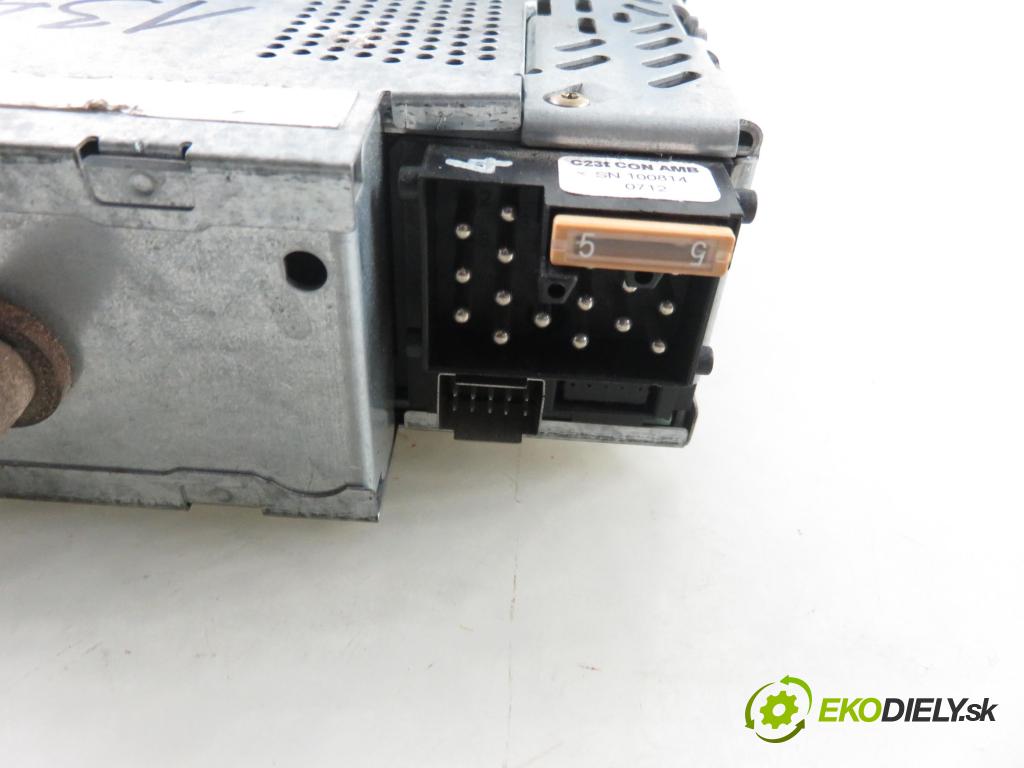 ROVER 75 (RJ) SEDAN 2000 96,00 2.0 CDTi 131 - 204D2 1951,00 RADIO CD 22DC745
